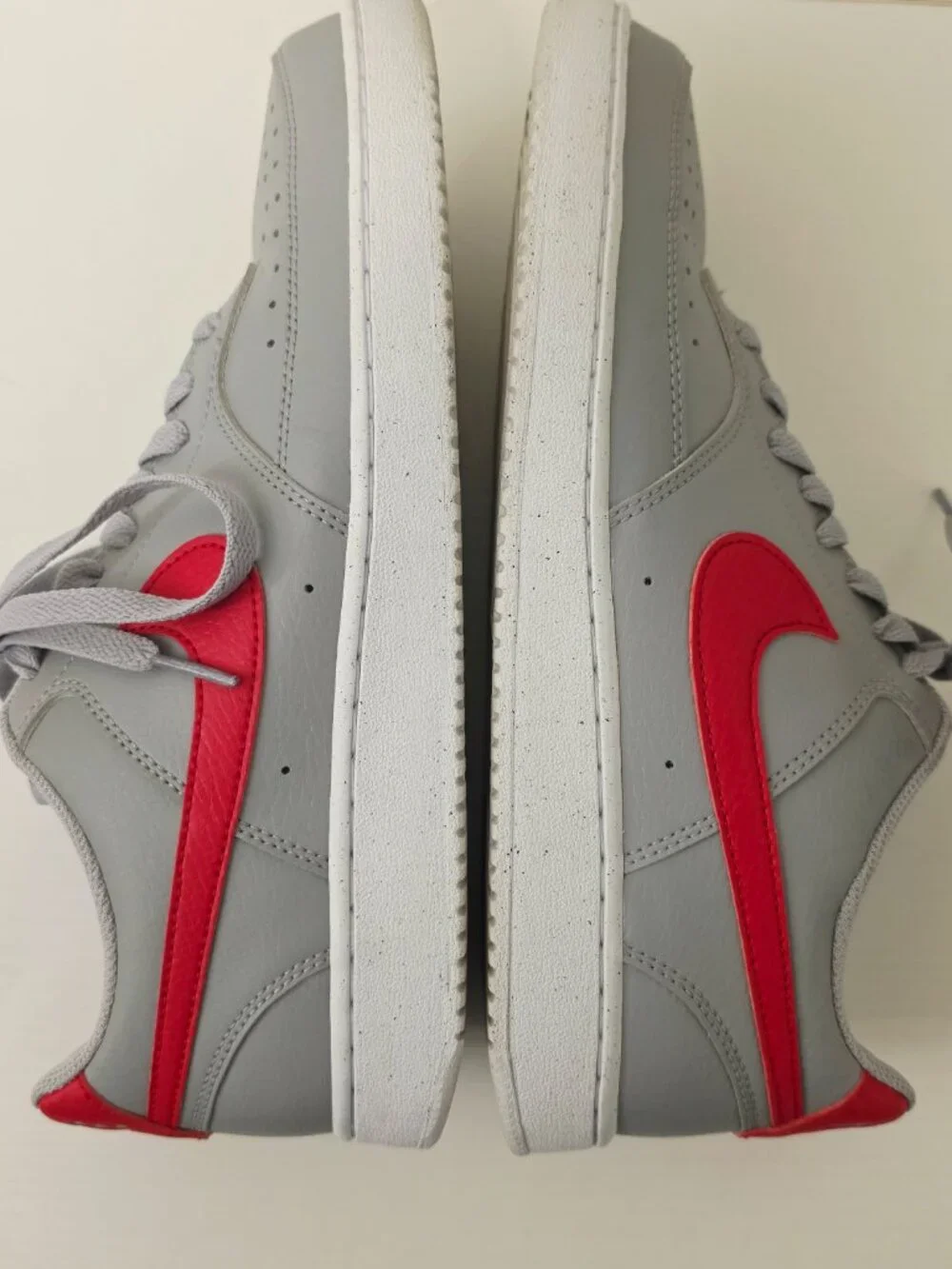 Nike Court Vision Lo NN Sneakers Men’s 9 Grey/White/University Red DH2987 004